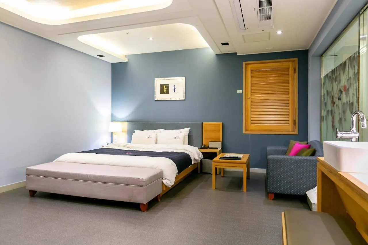 Seomyeon Ib Hotel Busan