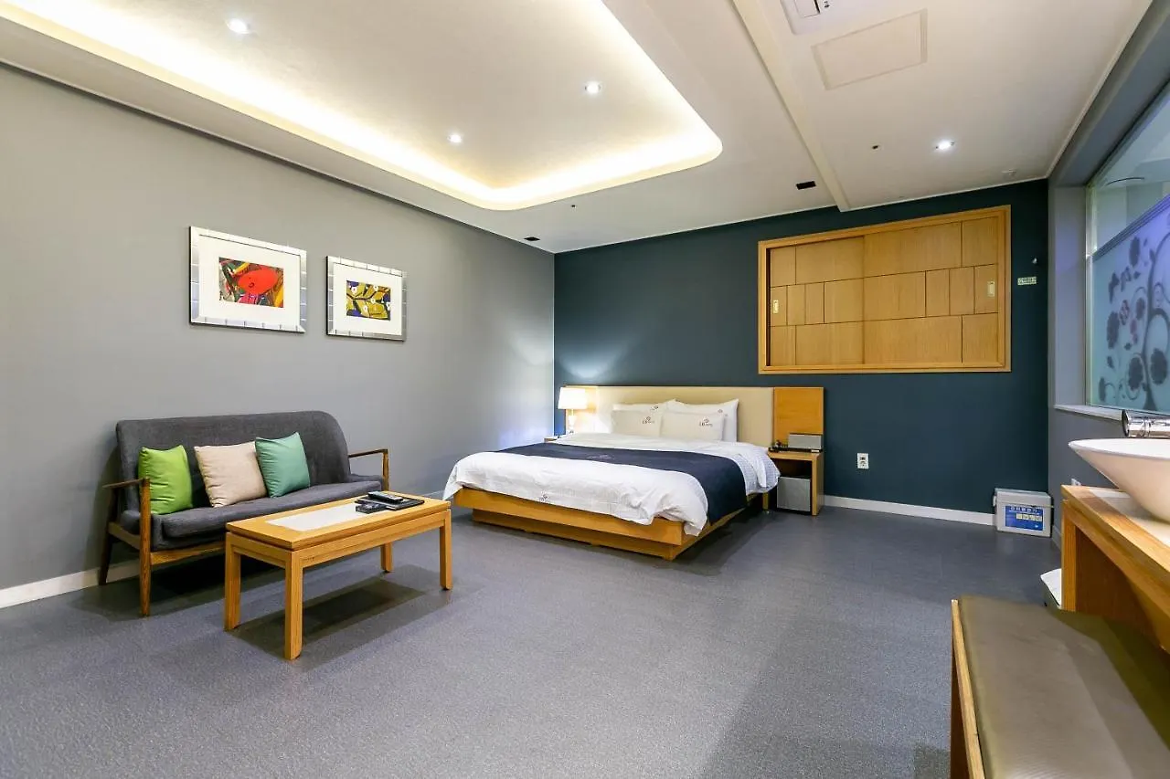 Seomyeon Ib Hotel Busan